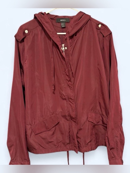 Forever 21 Jackets & Blazers - Forever 21 Women's Maroon Hooded Utility Jacket
